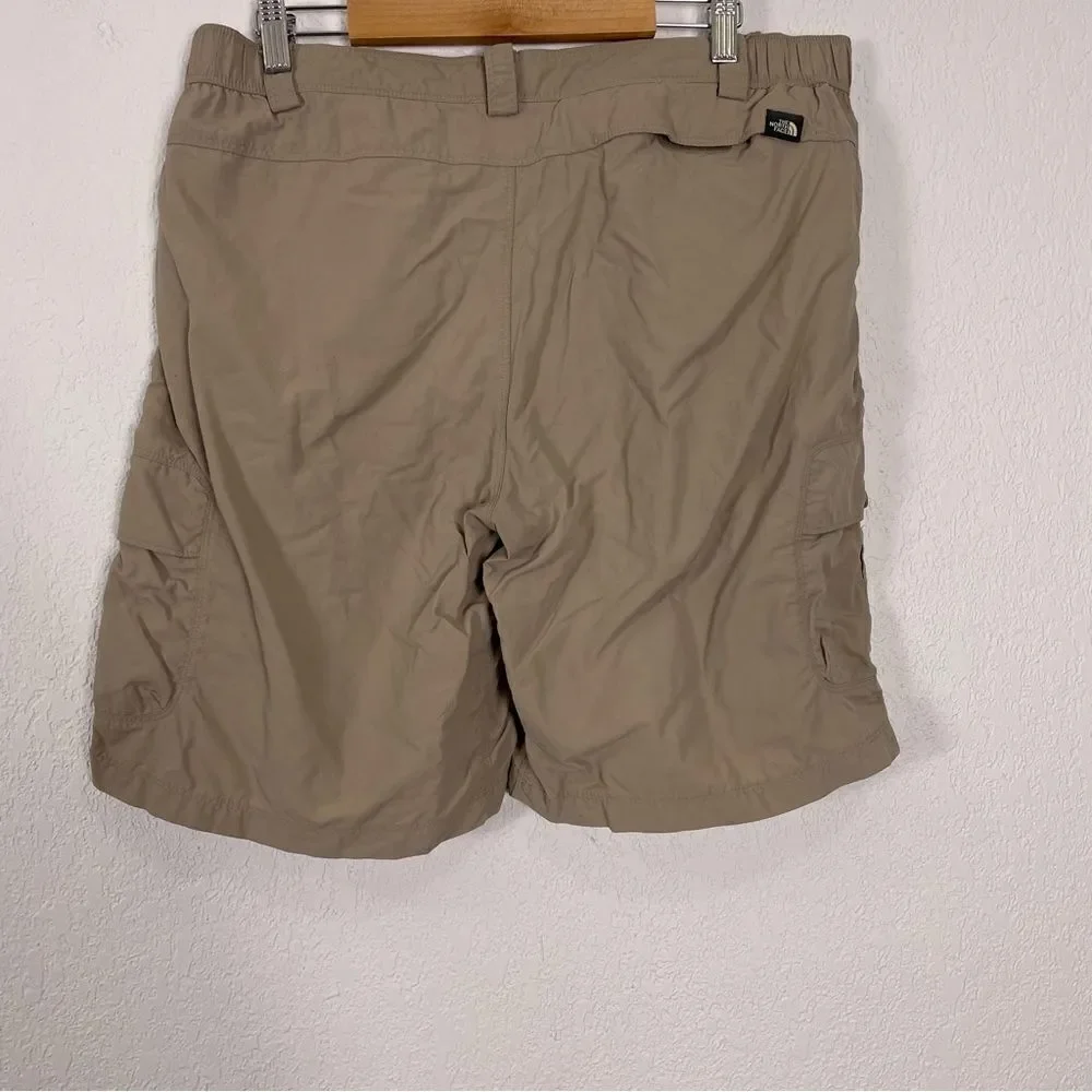 The‎ North Face Tan 100% Nylon Cargo Shorts Men’s Large